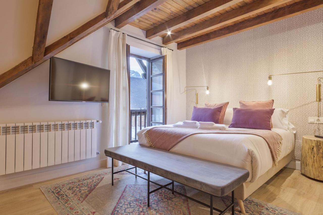 Villa Luderna - Casa Pleta De Arties Pruedo Extérieur photo